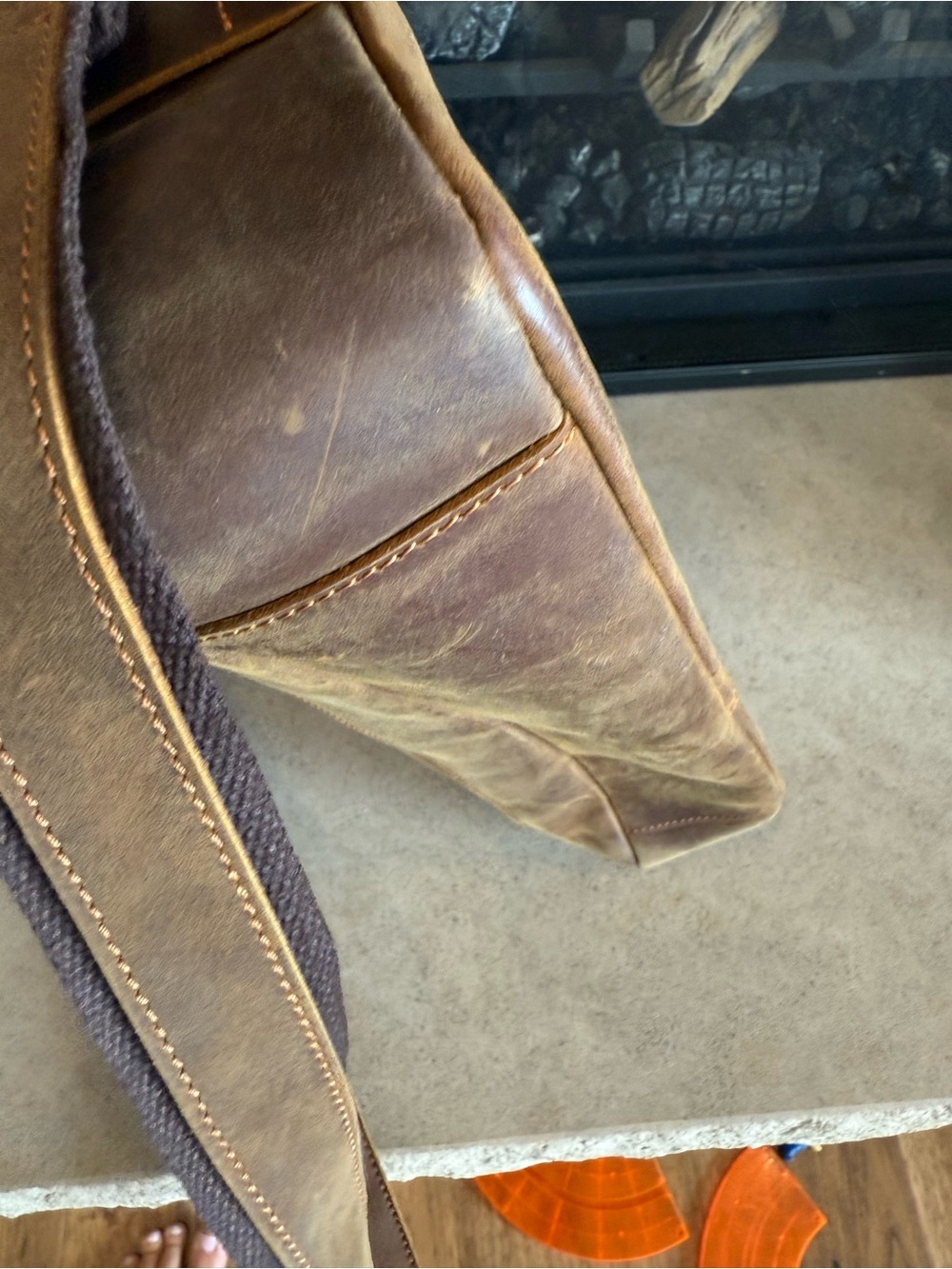Classic Brown Leather Laptop Briefcase - Men - Picture 3 of 5